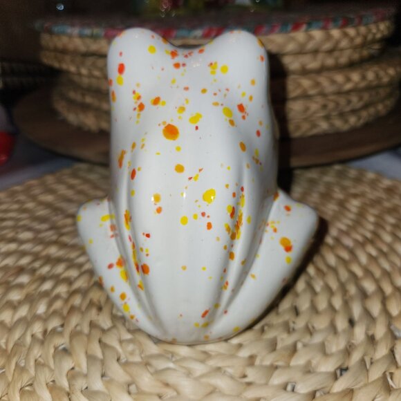 Vintage Ceramic Frog Planter Sponge Holder With Speckled Orange & Yellow Design - Picture 3 of 7